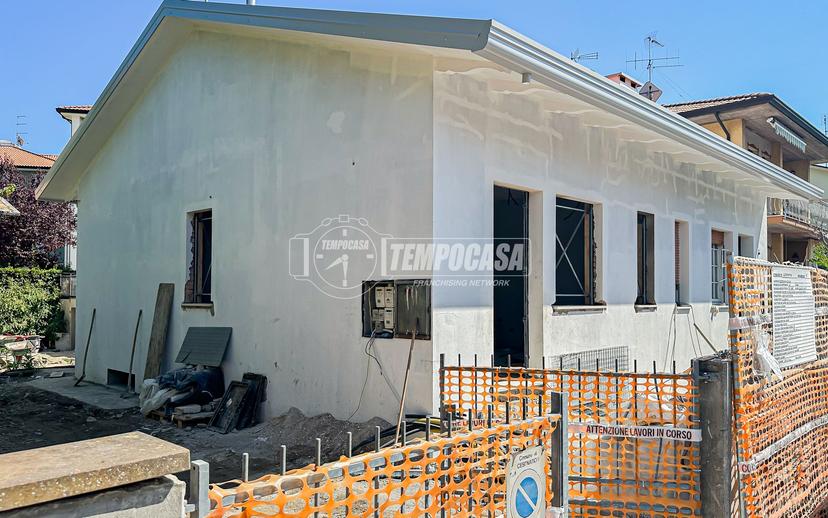Bilocale in Viale Cremona 12, Cesenatico