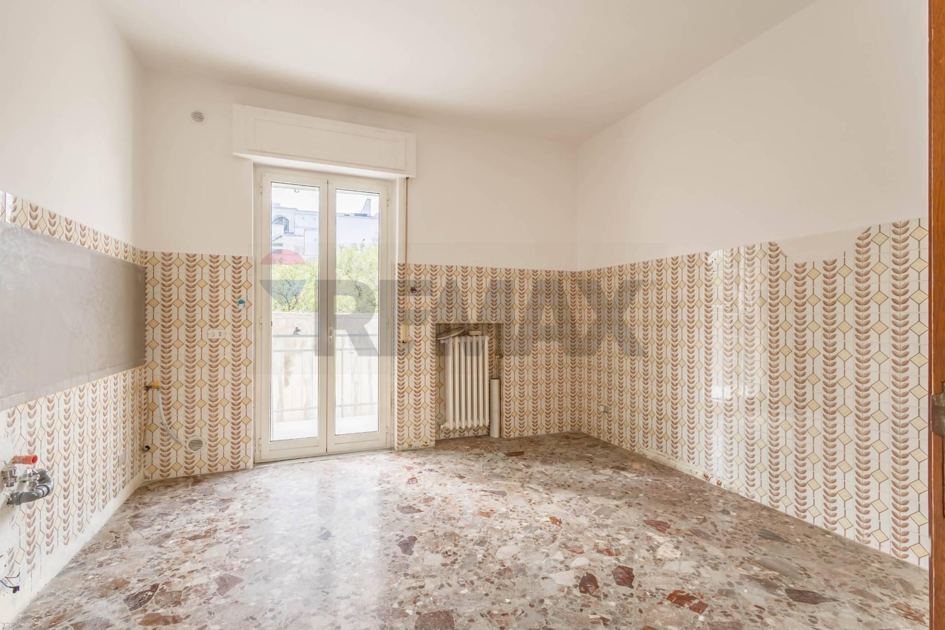 Trilocale in Via Labriola 8, Capurso