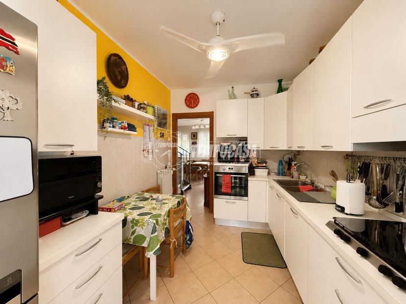 Villa, Pieve Emanuele — foto 2 di 5