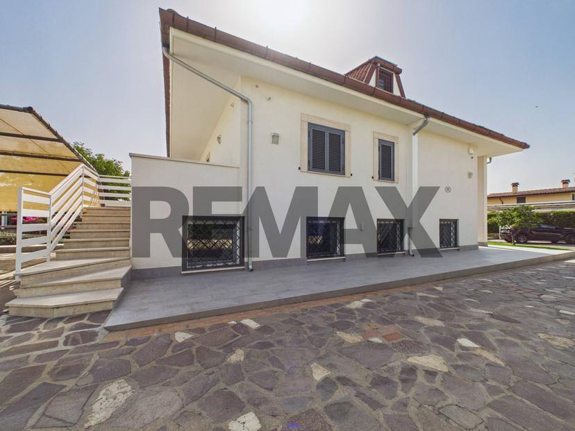 Villa in Via Genova 21, Fiano Romano — foto 2 di 5