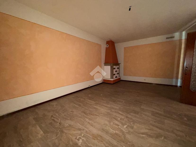 Trilocale in Via Dante Alighieri 46, Verolanuova — foto 4 di 5