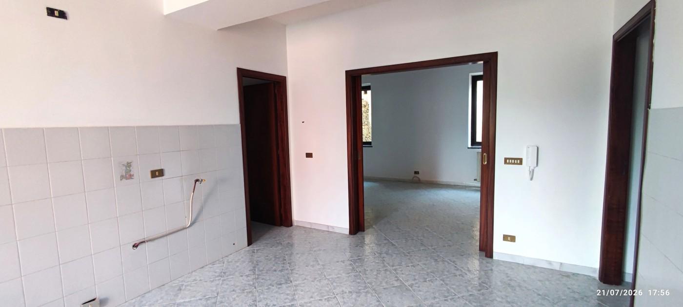 Quadrilocale in Via Braconi  4, Girifalco