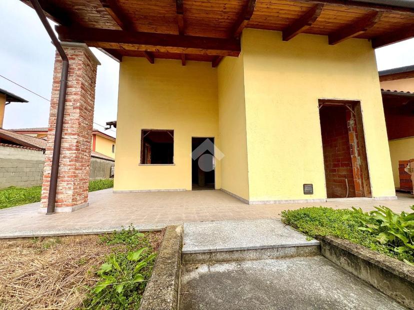 Villa a schiera in Via XXIV Maggio, Buttigliera d'Asti — foto 3 di 5