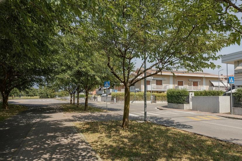 Trilocale in Via Torquato Tasso 12, Bonate Sopra
