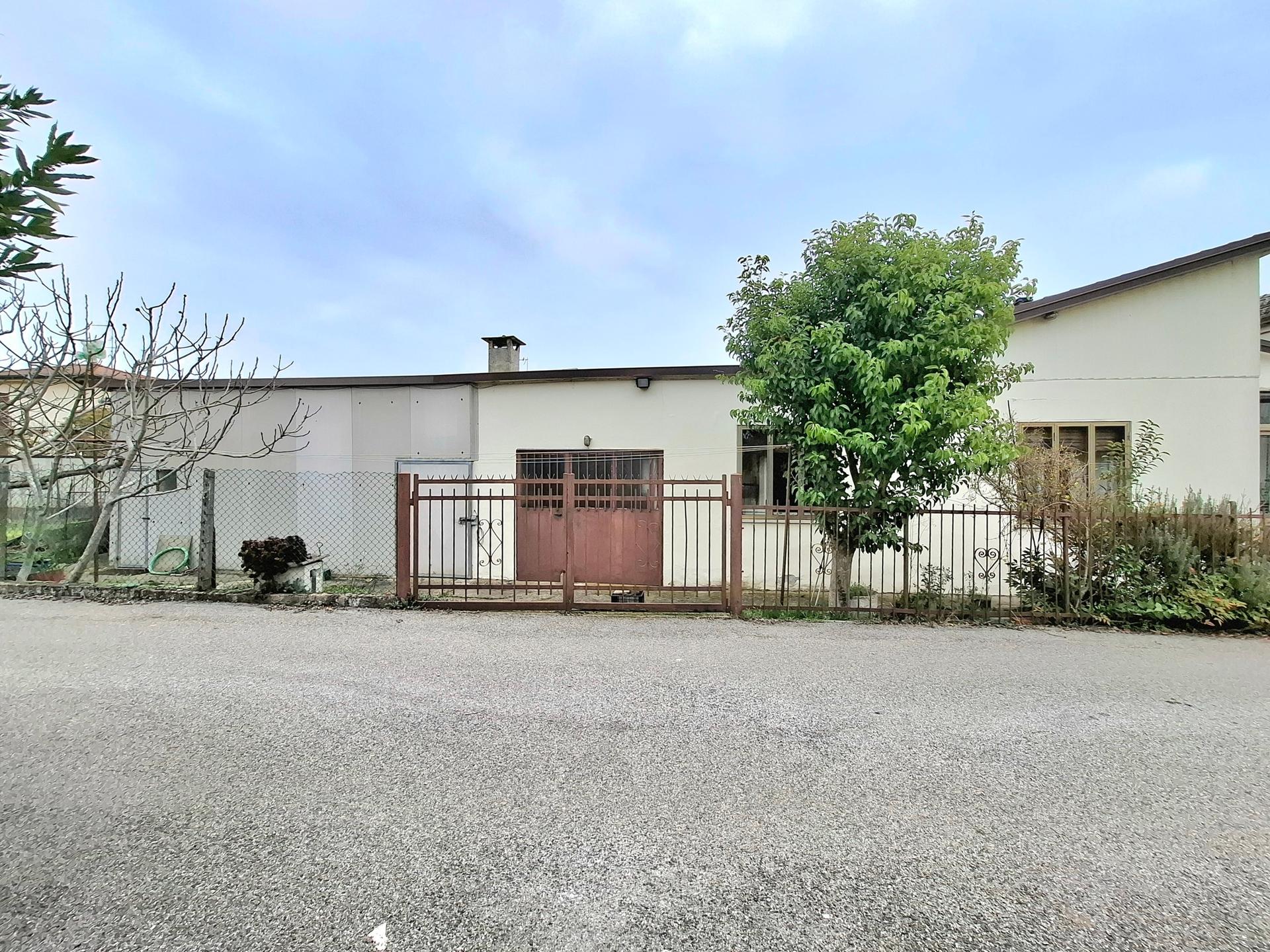 Villa a schiera in Via Cà Matte 27, Rovigo