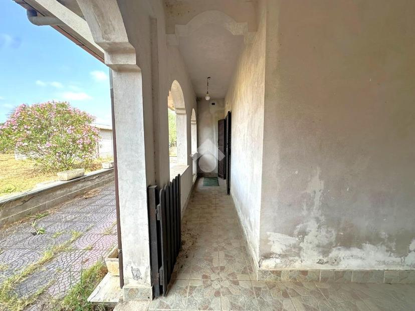 Villa in Via Giannutri 4, Aprilia — foto 5 di 5
