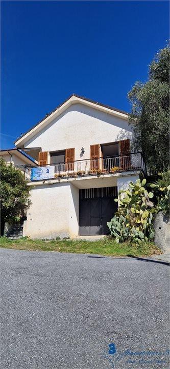 Casa indipendente, Vendone — foto 2 di 5