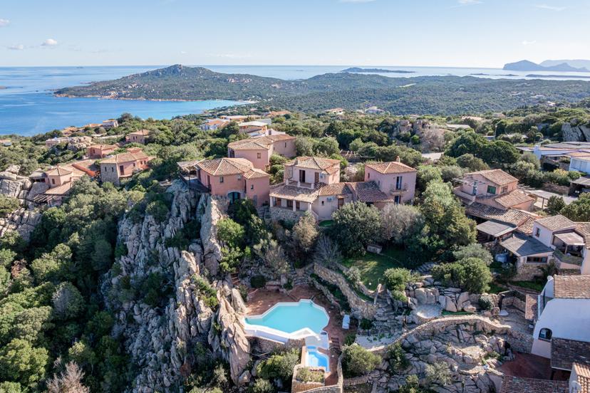 Casa indipendente, Arzachena — foto 3 di 5