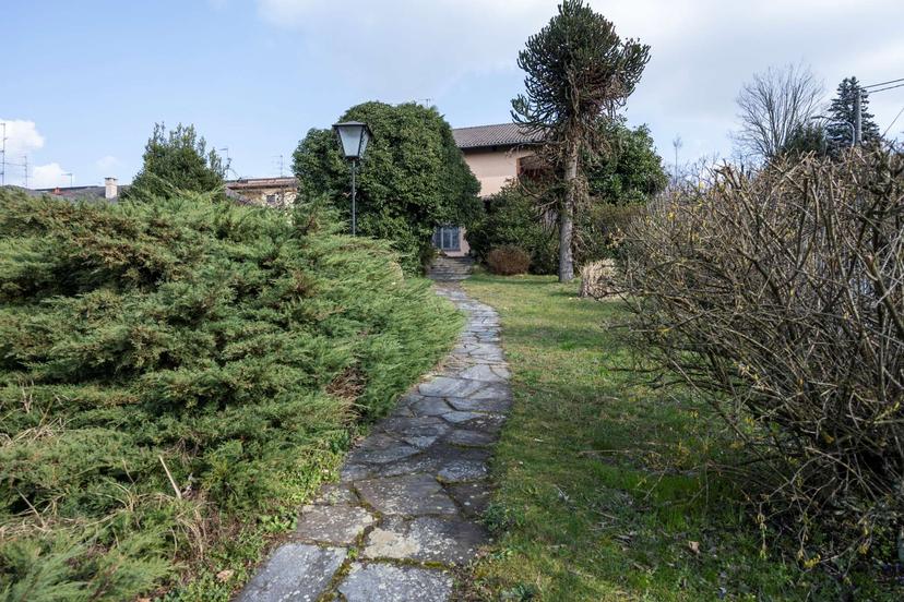 Villa unifamiliare in Via Carugo 15, Mornago — foto 2 di 5
