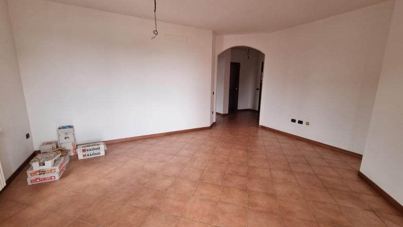 Trilocale in Via Roma, Rolo — foto 2 di 5