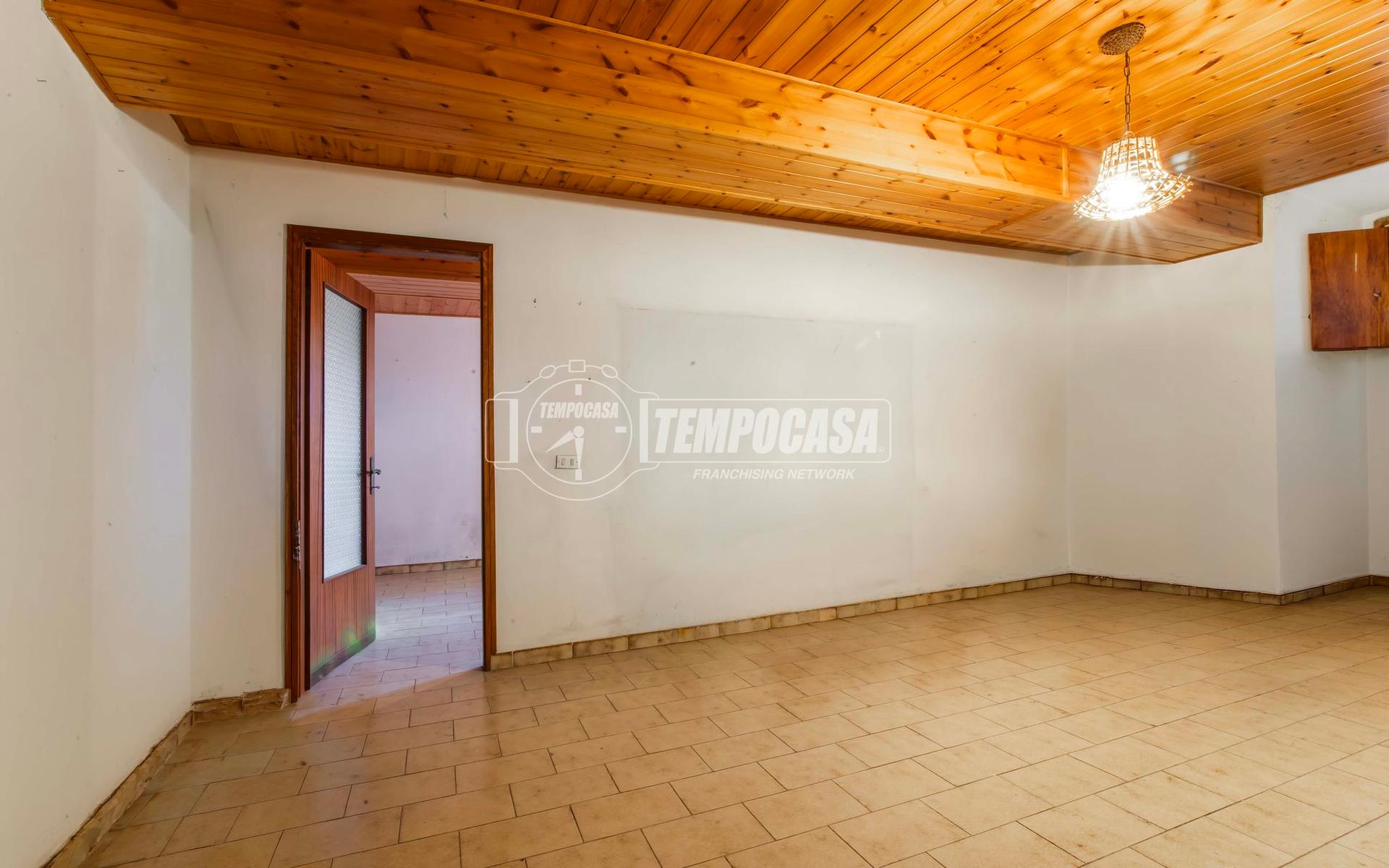 Appartamento in Via Vittorio Emanuele II 42, Lurate Caccivio