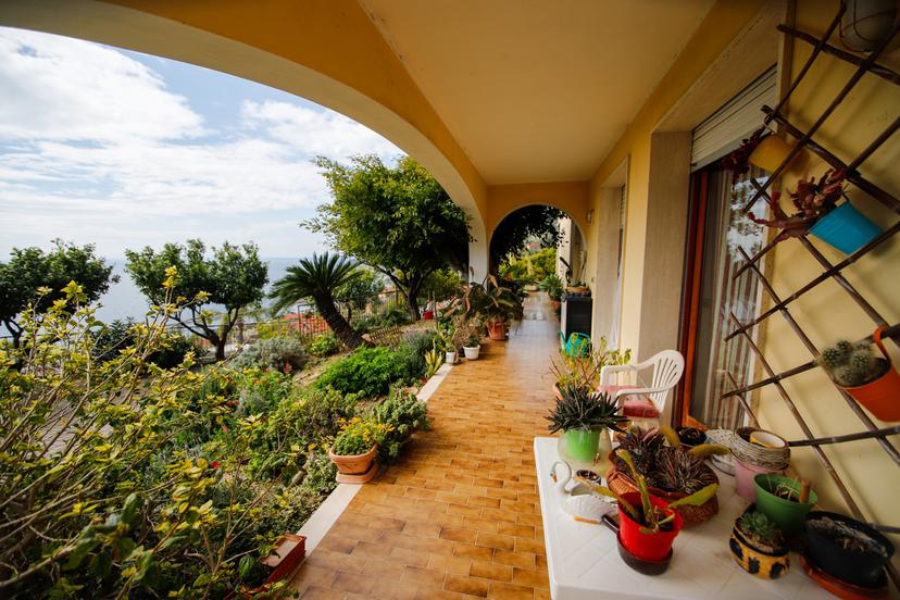 Villa trifamiliare in Strada Porrine 40, Ospedaletti — foto 3 di 5