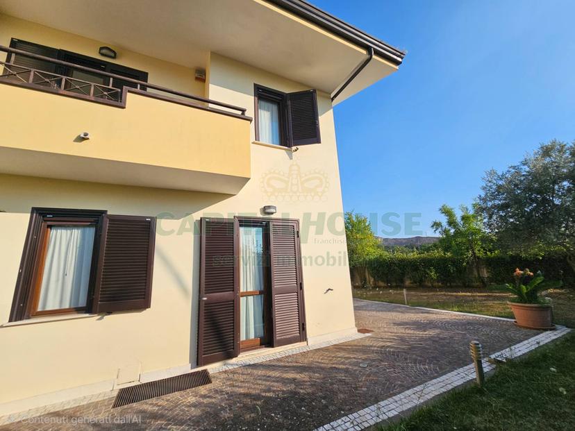 Villa in Via Falchi, Camigliano — foto 5 di 5