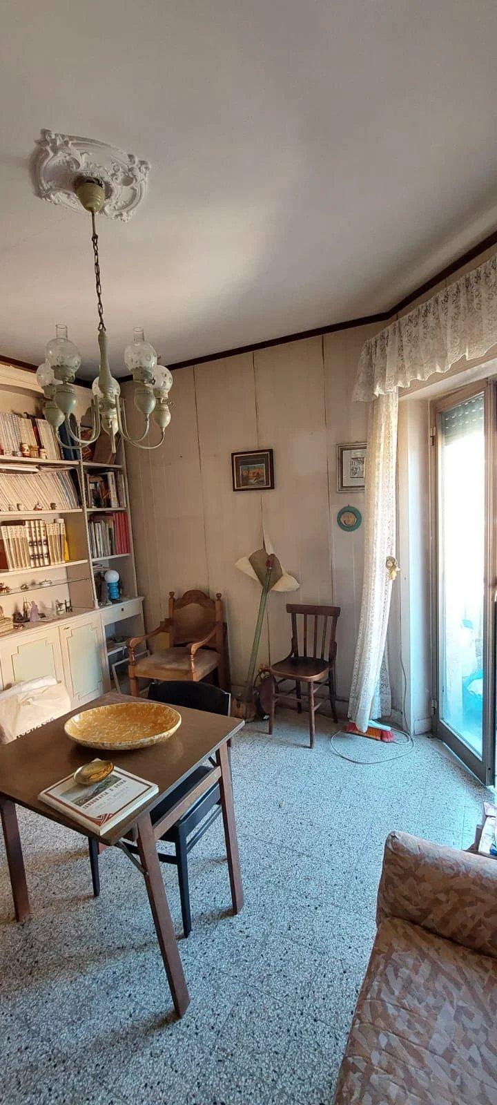 Trilocale in Via Giuseppe Arenaprimo, Messina