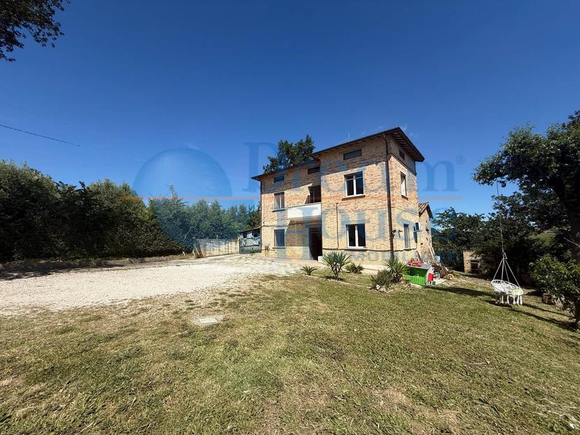 Casa indipendente in Contrada San Giuseppe 9, Controguerra — foto 2 di 5