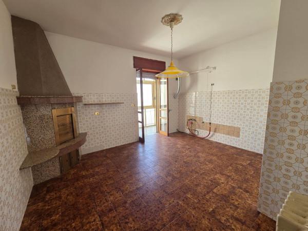 Appartamento in Via Alessandro Volta, Parabita — foto 3 di 5