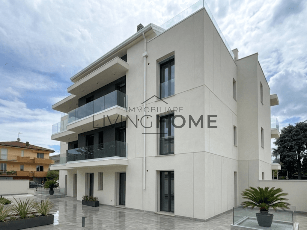 Trilocale in Via Bruno Buozzi 3, Santarcangelo di Romagna