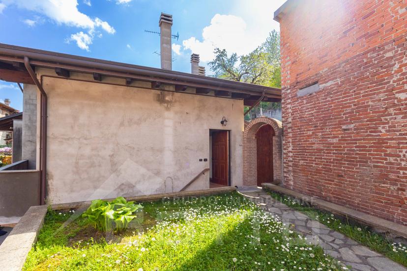 Casa indipendente in Via Garibaldi 13a, Cavaglio d'Agogna — foto 4 di 5