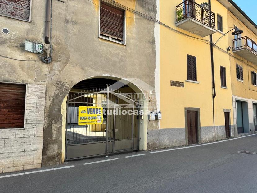 Trilocale in Via Locatelli, Calvenzano — foto 3 di 5