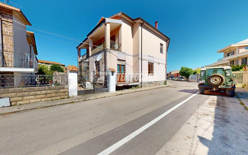 Trilocale, Usini — foto 5 di 5