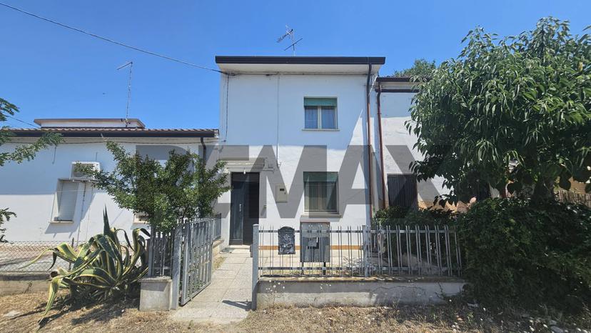 Casa indipendente in Via IV Novembre 49, Mesola — foto 3 di 5