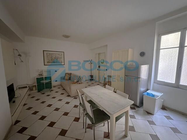 Appartamento in Via Cristoforo Colombo, La Spezia