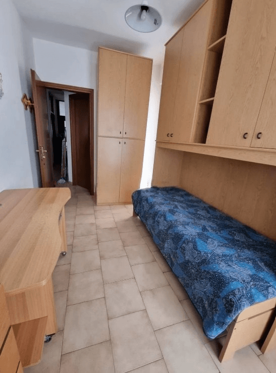 Stanza in appartamento in Via Benvenuto Cellini, Cesano Boscone — foto 2 di 5