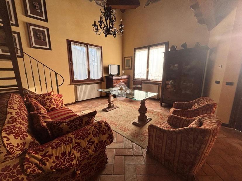 Villa in Via degli Orti 12, Mantova — foto 5 di 5