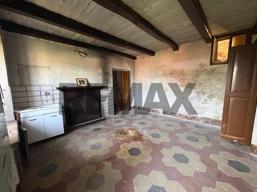 Casa indipendente in Rione Cadevecchio 500, Oggebbio — foto 2 di 5