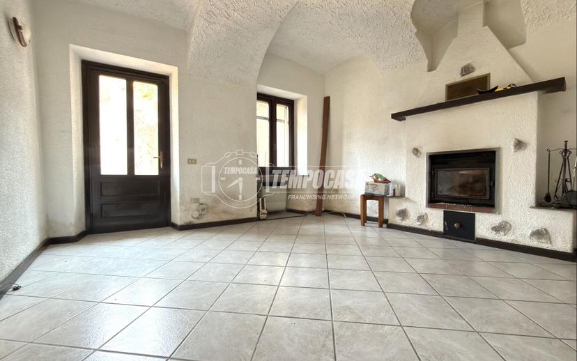 Casa indipendente in Via Ettore Perrone, Cossano Canavese — foto 2 di 5