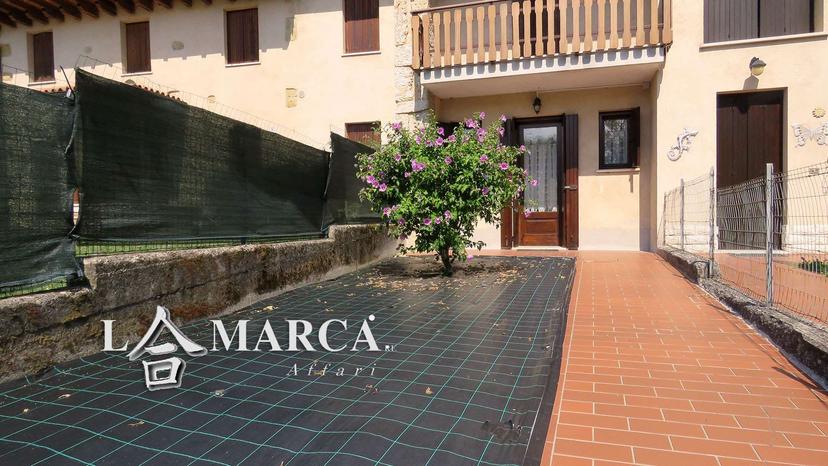 Villa a schiera, Castelcucco — foto 4 di 5