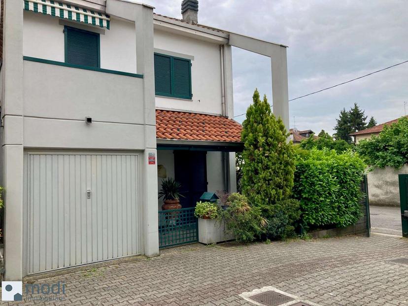 Villa a schiera in Via Podgora 58, Crema — foto 2 di 5