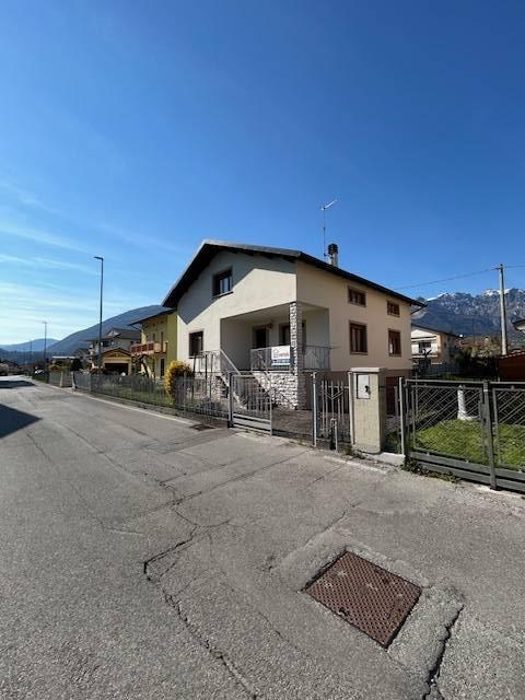 Casa indipendente in Via Fosse 18 Feltre, Feltre — foto 3 di 5