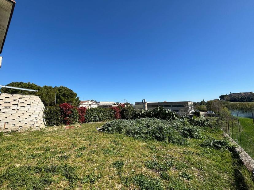 Casa indipendente in Via della Pace 3, Magliano di Tenna — foto 2 di 5