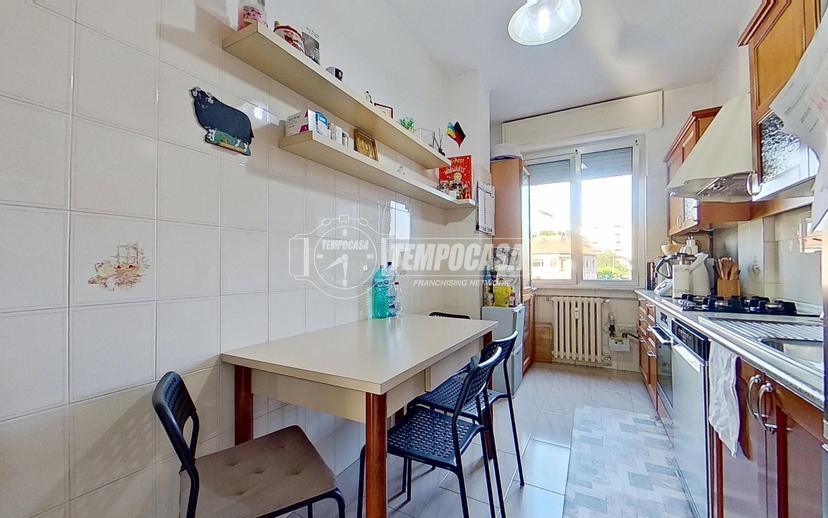 Quadrilocale in Via Fratelli Bandiera 45, Lissone — foto 3 di 5