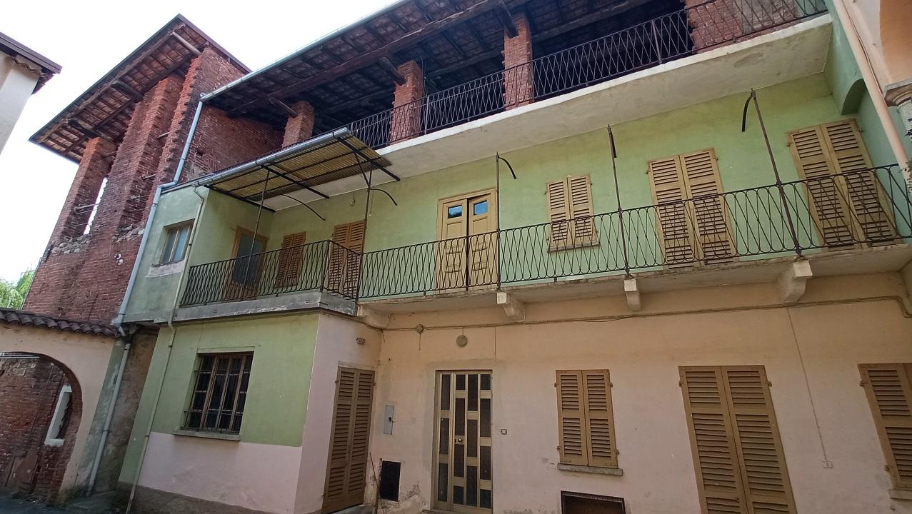Rustico in Via Vittorio Emanuele II, Maggiora