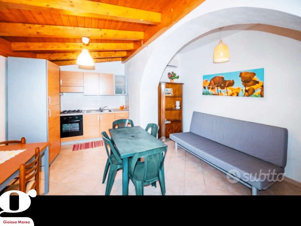 Casa indipendente in Cda Oceri 56, Piraino