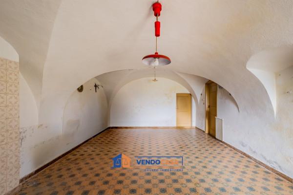 Cascina in Strada di Gratteria 151, Mondovì — foto 2 di 5