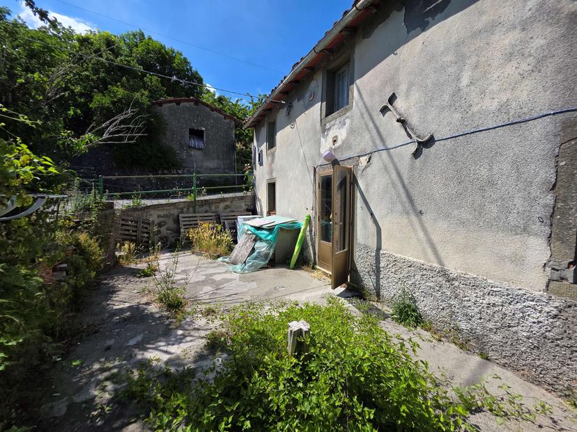 Rustico in Ca di Gallini, Castiglione di Garfagnana — foto 2 di 5