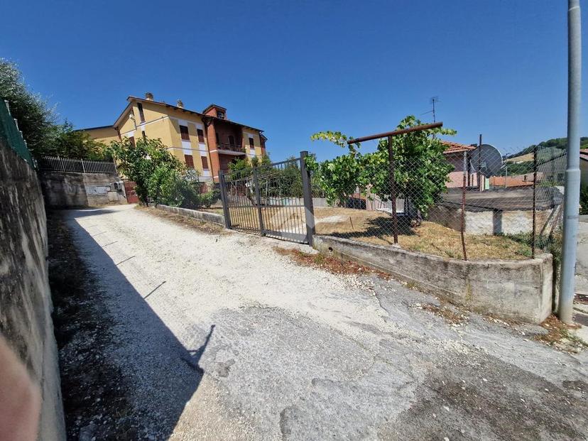 Casa indipendente in Via della Cava 14, Spoleto — foto 3 di 5