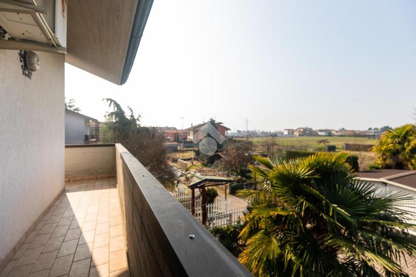 Villa in Via Cagnola 22, Treviglio — foto 4 di 5
