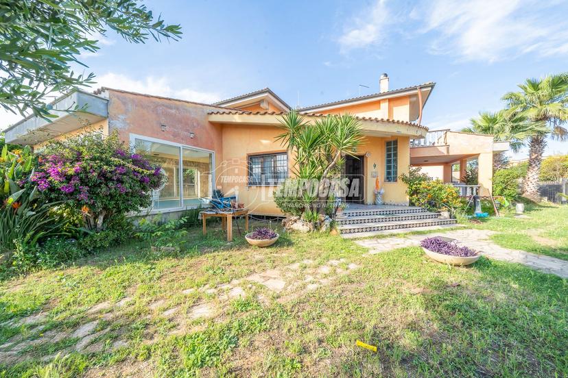 Villa in Via Glasgow 49, Ladispoli — foto 4 di 5