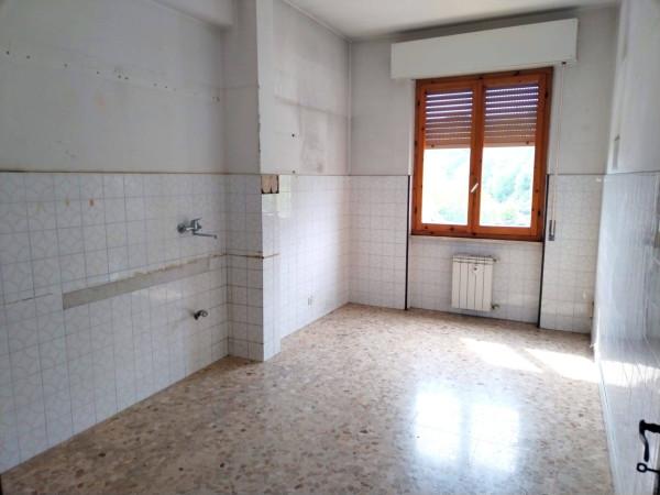 Trilocale in Via Luigi Valentini 244, Arcola