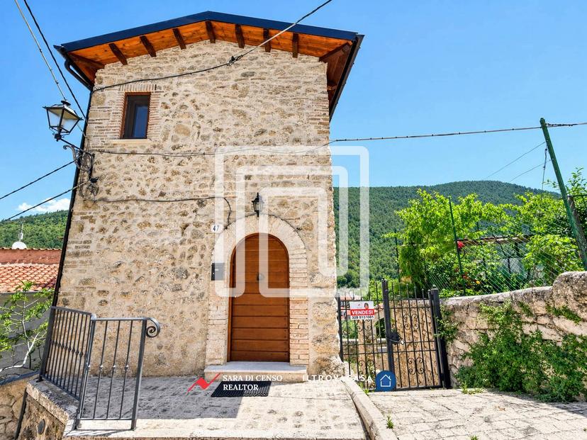 Casa indipendente in Via Grande 47, Introdacqua — foto 5 di 5