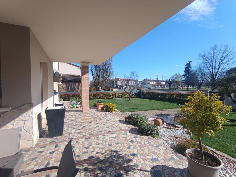 Casa indipendente, Roveredo di Guà — foto 2 di 5