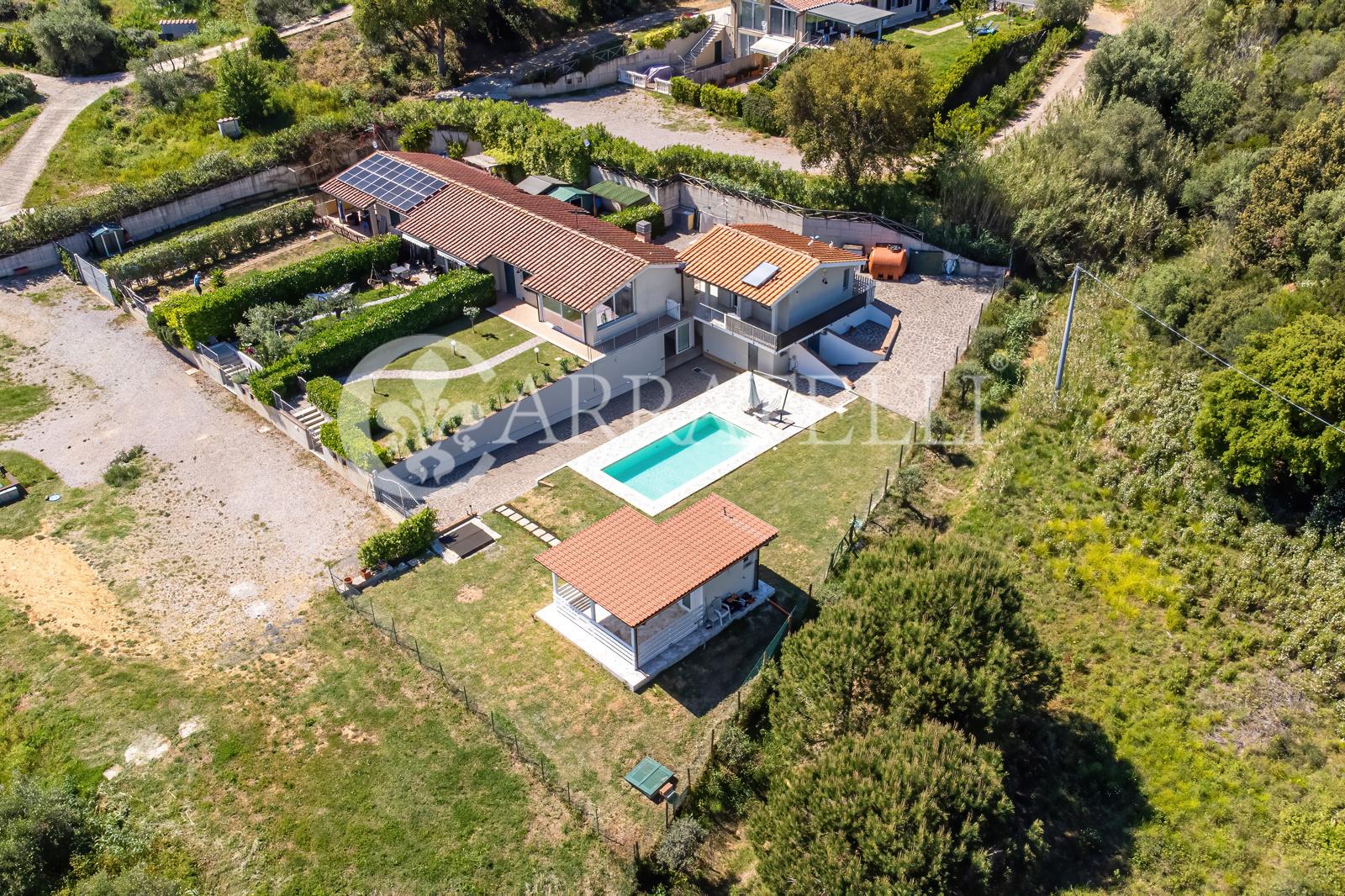 Villa a schiera in Strada delle Strette 127, Castiglione della Pescaia