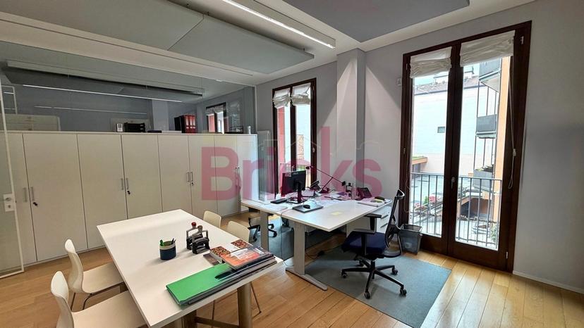 Villa bifamiliare in Via Mario Pagano 65, Milano — foto 5 di 5