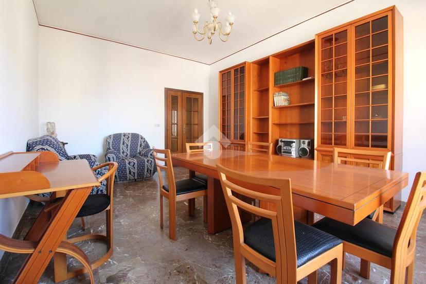 Quadrilocale in Via Briatico 25, Villa San Giovanni — foto 3 di 5