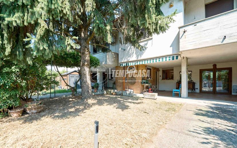 Villa in Via del Maris, Maristella, Cremona — foto 4 di 5