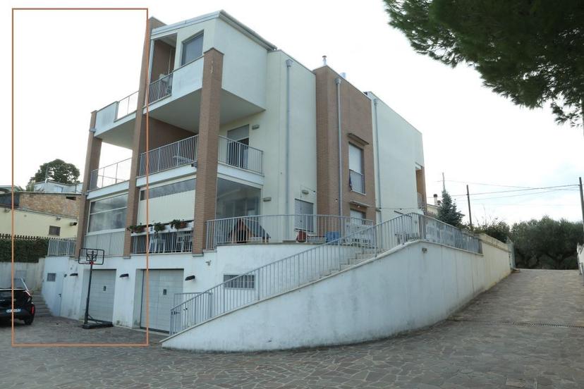 Villa in Via Dragonara 43, San Giovanni Teatino — foto 3 di 5
